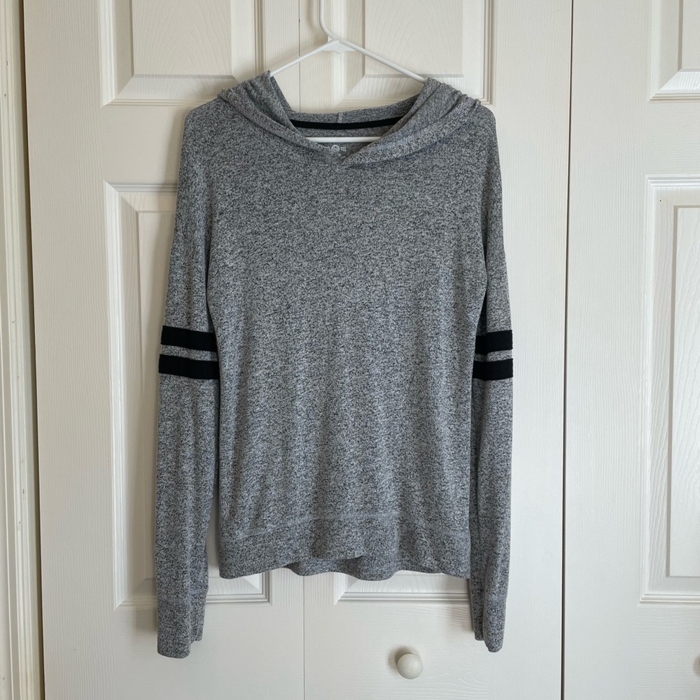 Authentic American Heritage Women’s “Cozy Hoodie” Gray Long Sleeve Sweater